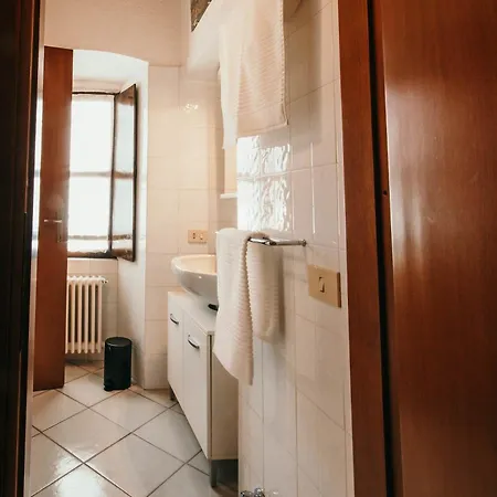 Apartment Il Nido Di Gignese Vezzo